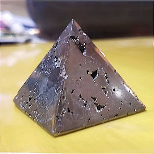 Pirâmide Pirita 58