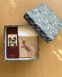 Kit Sabonete Flor de Amora + Toalha Listras Amarelas