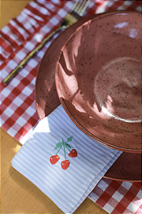 Guardanapo de Mesa Listrado Fruta Cereja