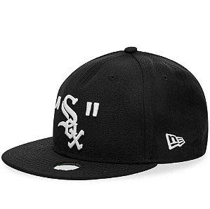 OFF-WHITE x NEW ERA - Boné Chicago SOX Fifted "Preto" -NOVO-