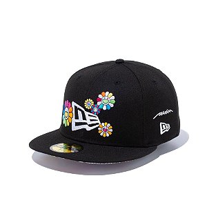 NEW ERA x TAKASHI MURAKAMI - Boné Flower Flag 59Fifty Fitted "Preto" -NOVO-