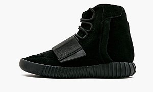 ADIDAS - Yeezy Boost 750 "Triple Black" -NOVO-