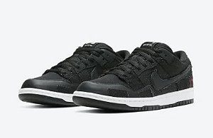 NIKE - SB Dunk Low "Wasted Youth" (35,5 BR/ 5 US)-NOVO-