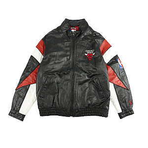 WILSONS ATHLETICS x NBA - Jaqueta Leather Chicago Bulls "Preto/Vermelho/Branco" -USADO-