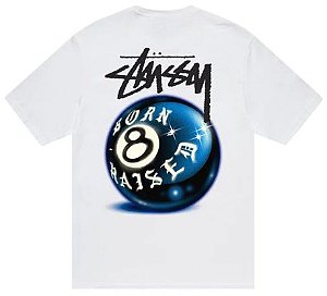 STUSSY x BORN & RAISED - Camiseta 8 Ball "Branco" -NOVO-