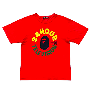 BAPE - Camiseta 24 Hour Television "Vermelho" -NOVO-
