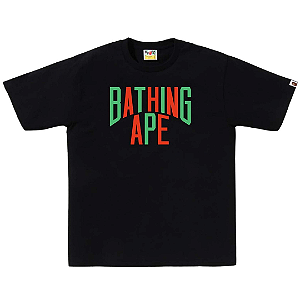 BAPE - Camiseta Colors NYC Logo "Preto" -NOVO-