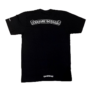 CHROME HEARTS - Camiseta Scroll Logo Pocket "Preto" -NOVO-