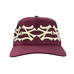 OMA DESIGN STUDIOS - Boné NY NY Crown Curved Brim "Vinho/Creme" -NOVO-