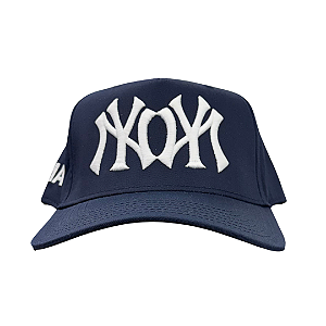 OMA DESIGN STUDIOS - Boné NY NY Curved Brim "Marinho/Branco" -NOVO-