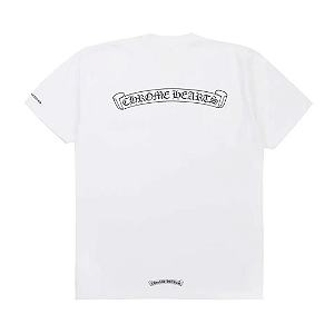 CHROME HEARTS - Camiseta Scroll Logo Pocket "Branco" -NOVO-