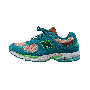NEW BALANCE x SALEHE BEMBURY - 2002R "Water Be The Guide" -USADO-