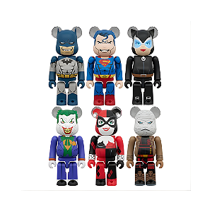 MEDICOM TOY x BATMAN - Boneco Bearbrick Chase Batman Hush Blind Box -NOVO-