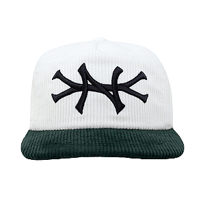 OMA DESIGN STUDIOS - Boné NY Corduroy "Creme/Verde" -NOVO-