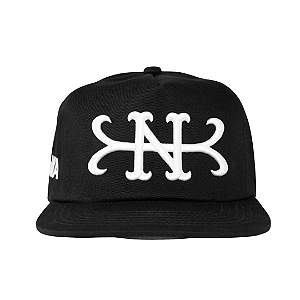 OMA DESIGN STUDIOS - Boné NY Side Queens "Preto" -NOVO-