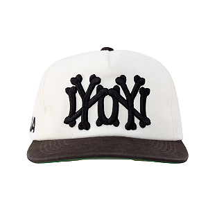 OMA DESIGN STUDIOS - Boné NY NY Bones "Cream/Vintage Black" -NOVO-