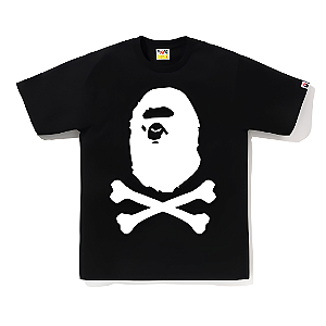BAPE - Camiseta Big Ape Crossbone "Preto" -NOVO-
