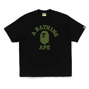 BAPE - Camiseta Monogram College "Preto" -NOVO-