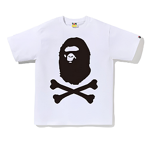 BAPE - Camiseta Big Ape Crossbone "Branco" -NOVO-
