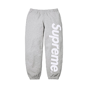 SUPREME - Calça De Moletom Satin Applique "Cinza" -NOVO-