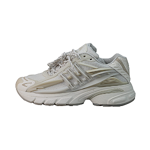 ADIDAS x PHARRELL WILLIAMS - Adistar Jellyfish "White" -USADO-