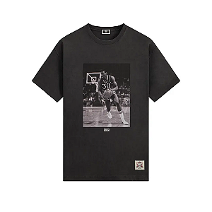 KITH x NBA - Camiseta The New York Knicks "Bernanrd King" Vintage "Preto" -NOVO-
