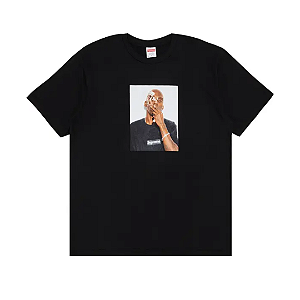SUPREME - Camiseta Dean Blunt "Preto" -NOVO-