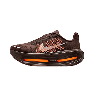 NIKE x RENEGADE - Vomero Premium "Brown Basalt/Total Orange" (42,5 BR/ 10,5 US) -NOVO-
