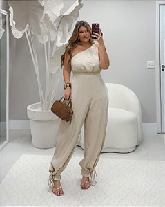 Macacão Estrela Creme Quality Moda Plus Size Quebela Primavera