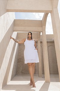 Vestido Curto em Lese Alças Largas Branco Quality Moda Plus Size Milliossi Verão loja