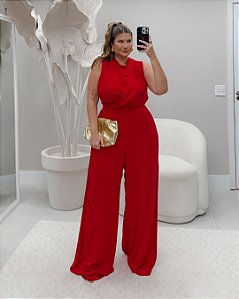 Macacão Pantalona Vermelho com Detalhe Transpassado Quality Moda Plus Size Quebela Verão loja