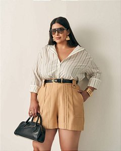 Camisa Listrada Off White Moda Plus Size Alto qbl