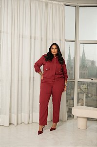 Conjunto Jaqueta com Calça Reta Wine  Quality Moda Plus Size dvs Outono Preview town