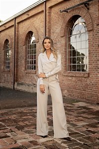 Conjunto Casaqueto e Calça com Fivelas Natural Quality Moda Plus Size Preview dvs