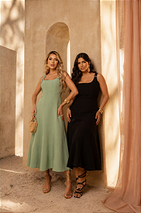 Vestido Midi Recortes Quality Moda Plus Size dvs