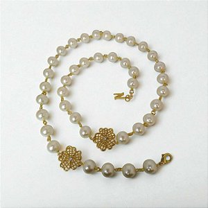 Colar Longo Pérola Pingente de Flor