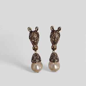 Brinco Zebra Cravejado