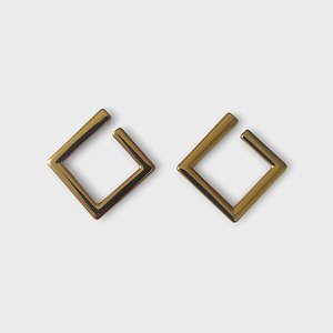 Brinco Geometrico Vazado Dourado