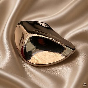 Broche Orgânico Dourado