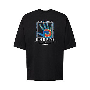 Camiseta Oversized Streetwear Masculina Estampa Costas High Five