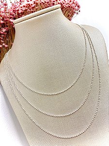 COLAR TRIPLO MINI BOLINHAS