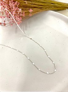 COLAR GROUMET COM MINI CORAÇÕES 50CM