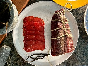 Bresaola Maturada Em Peça Artesanal Porco Alado - 300g