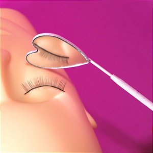 ESPELHO CORAÇÃO PARA CILIOS