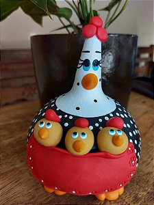Galinha com pintinhos
