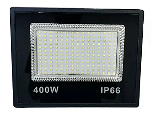 Refletor LED compacto 400W preto 6500K branco frio SMD IP66 bivolt.