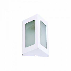 Arandela de Parede Gênova Triangular externo 18x13x9cm Alumínio e Vidro Branco.