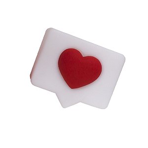 Luminária Amei 26,5x28,5x11,5cm Polietileno Branco e Vermelho.