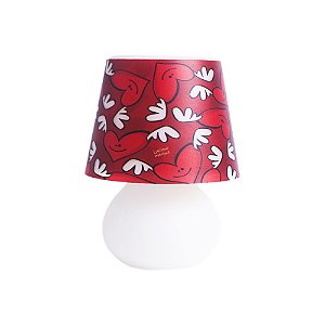 Abajur Micro Lampe Coração Alado Ø15x20cm Polietileno Branco e Vermelho.