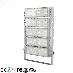 Luminária LED High Bay Modular 500W 6500K 85.000 lúmens IP67.